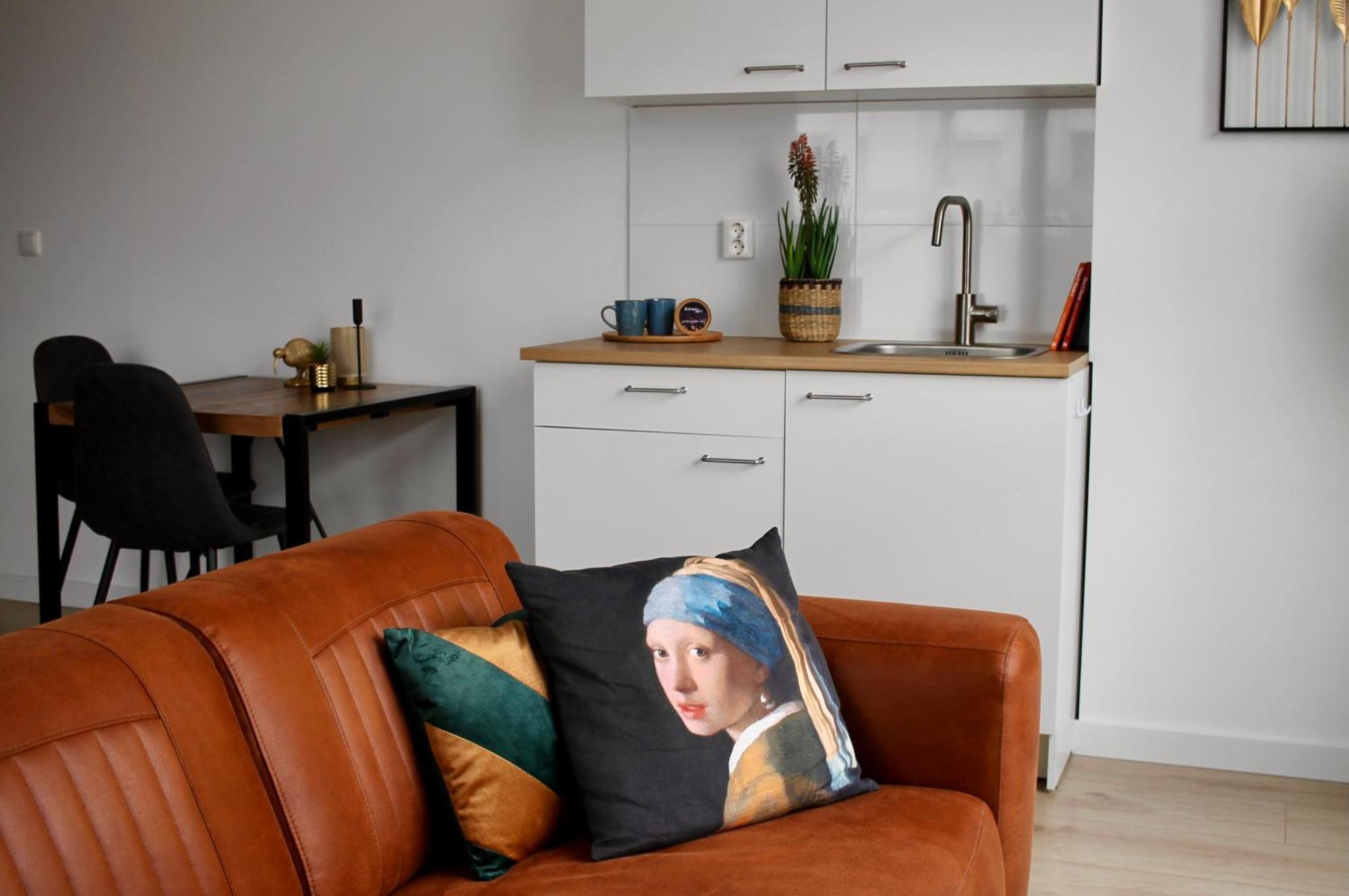 B&K Urban City Suites Tilburg Eksteriør billede