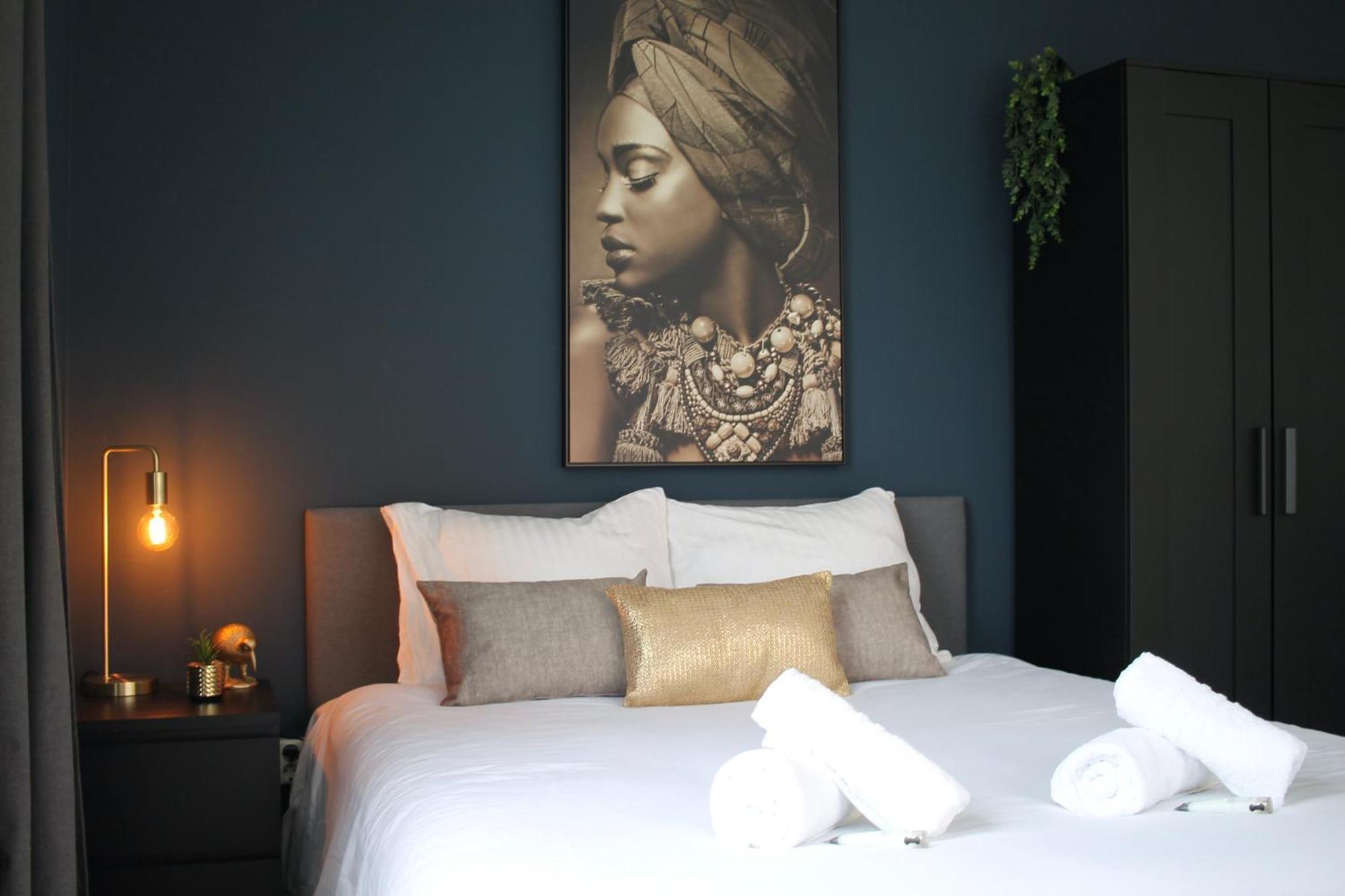 B&K Urban City Suites Tilburg Eksteriør billede