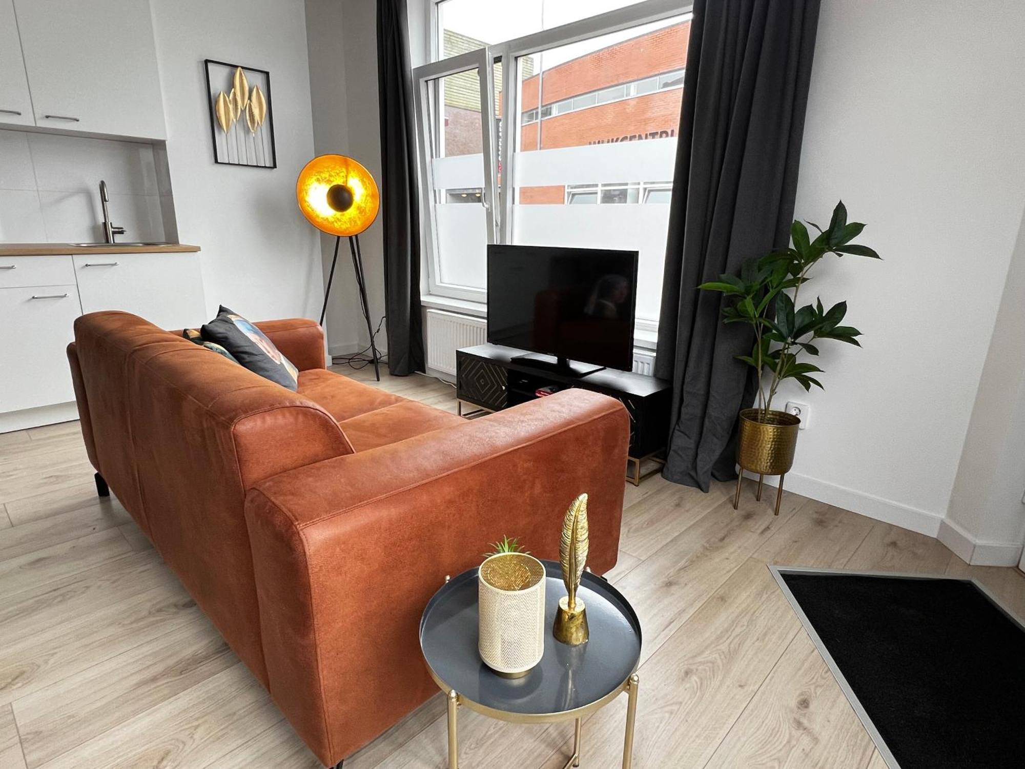 B&K Urban City Suites Tilburg Eksteriør billede