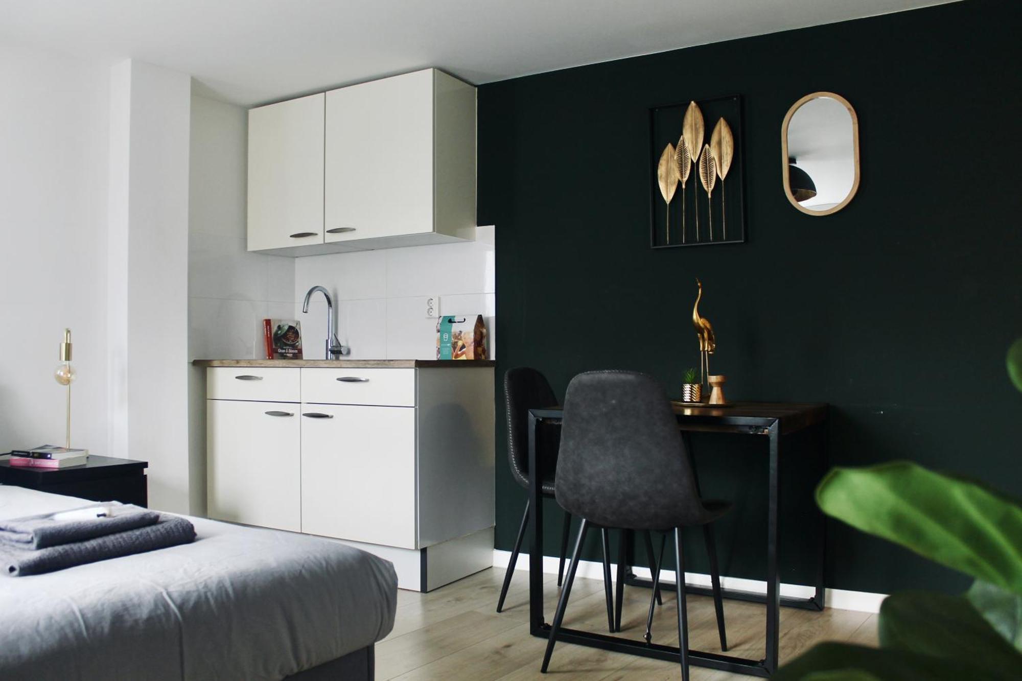B&K Urban City Suites Tilburg Eksteriør billede